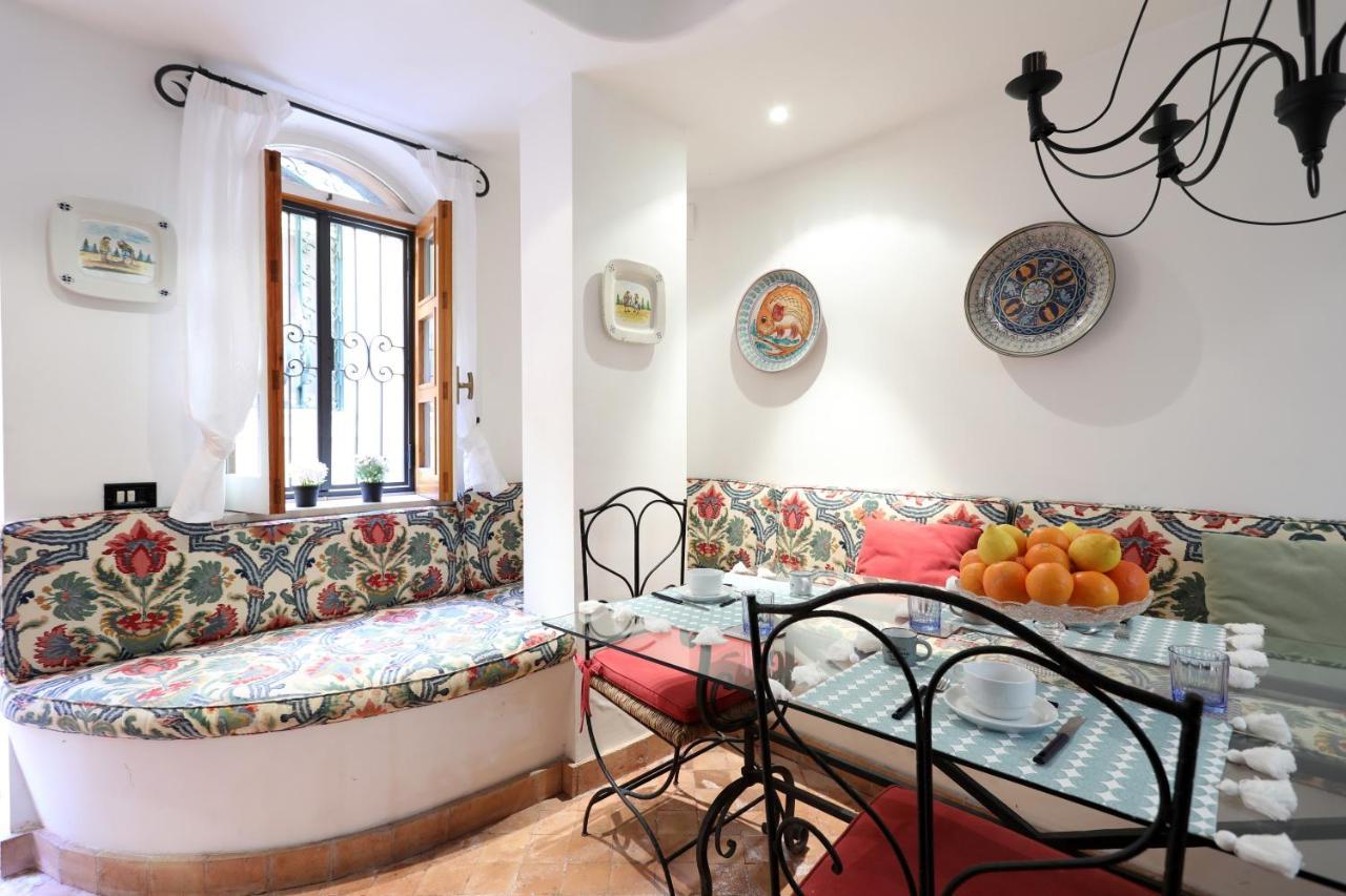 Porta Catania & Duomo Cozy Apartment Taormina Ngoại thất bức ảnh