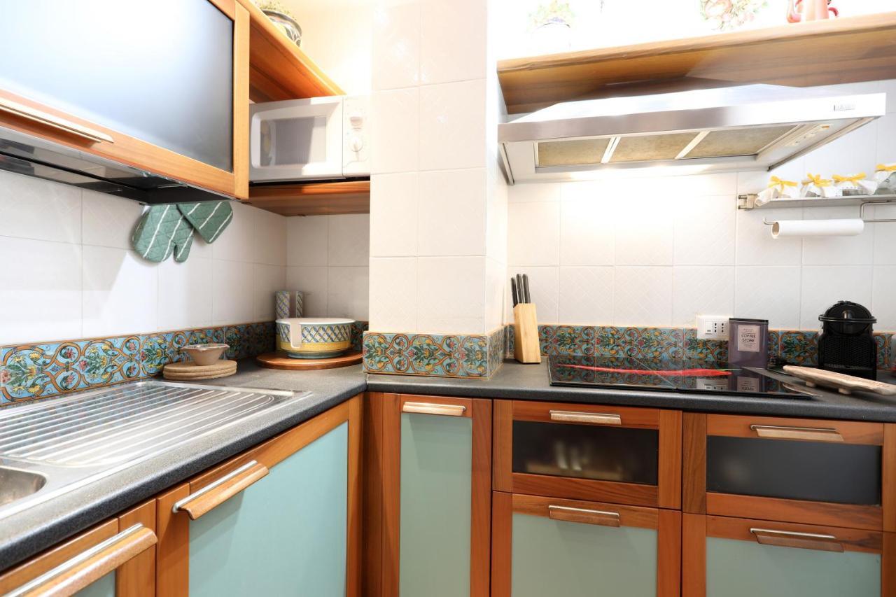 Porta Catania & Duomo Cozy Apartment Taormina Ngoại thất bức ảnh